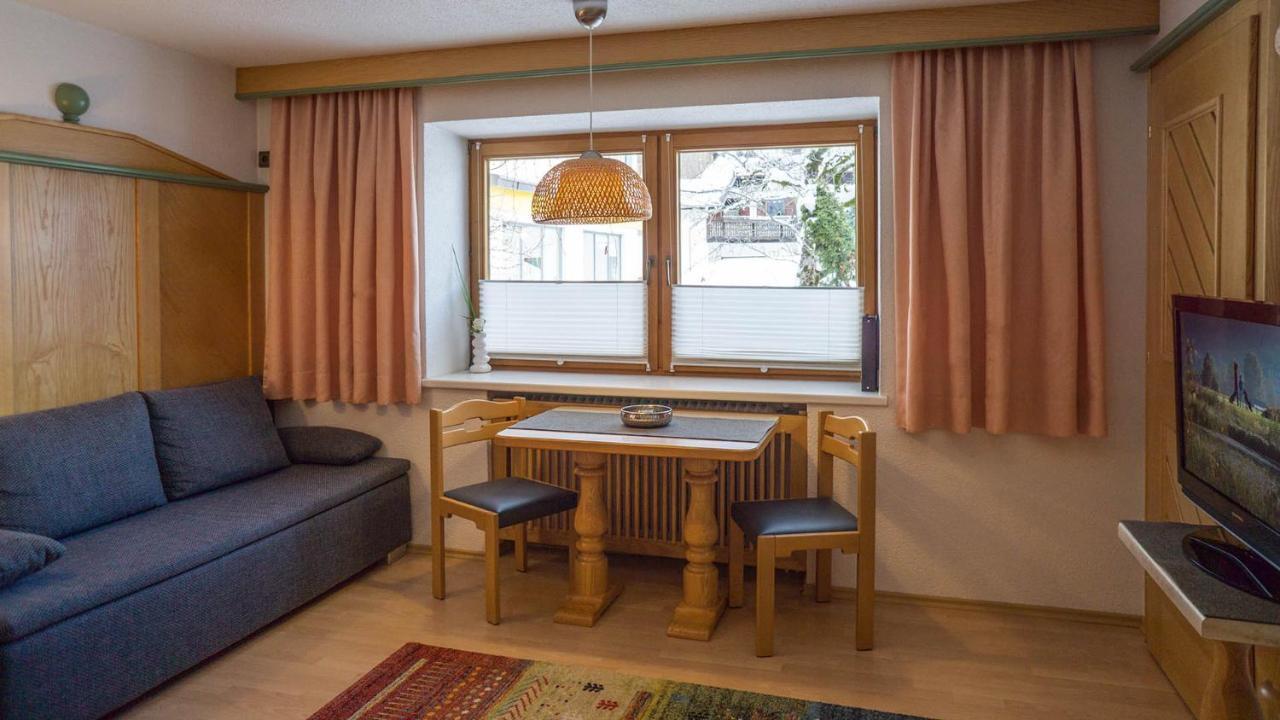 Appartement Pension Strolz Bichlbach Exterior foto
